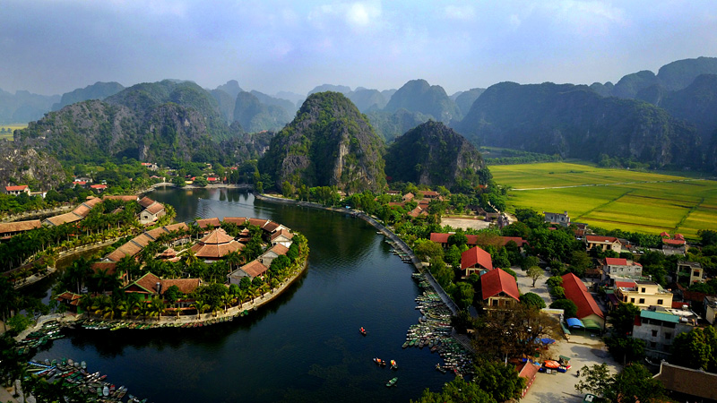 Bến thuyền Tam Cốc Bích Động Ninh Bình Bến thuyền Tam Cốc Bích Động Ninh Bình